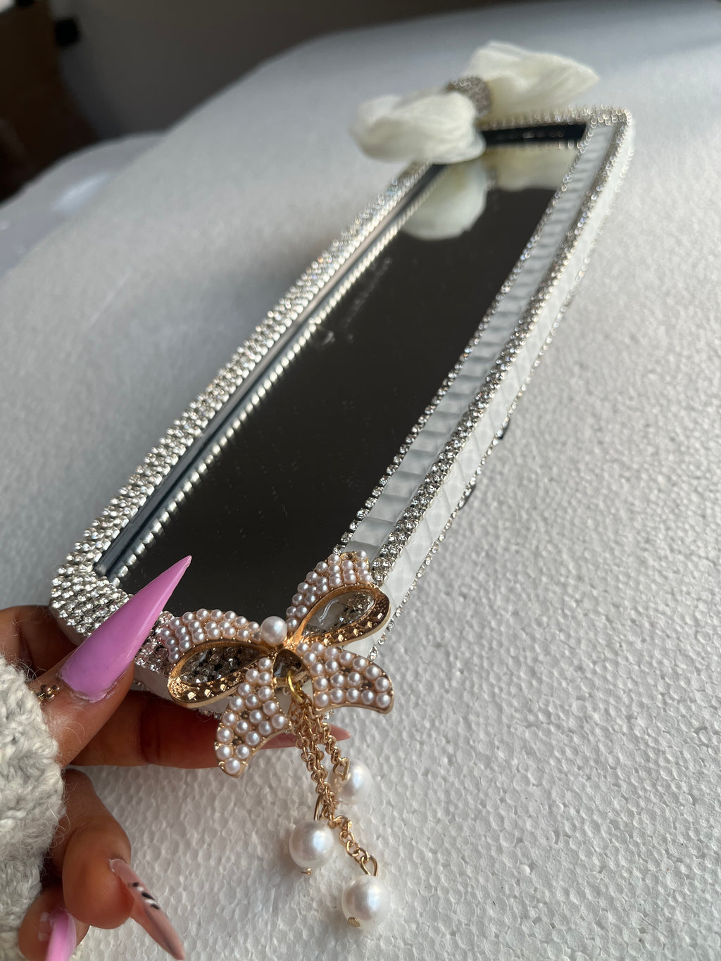 Ribbon (Snow white)Diamond encrusted car rear view mirror cover decor