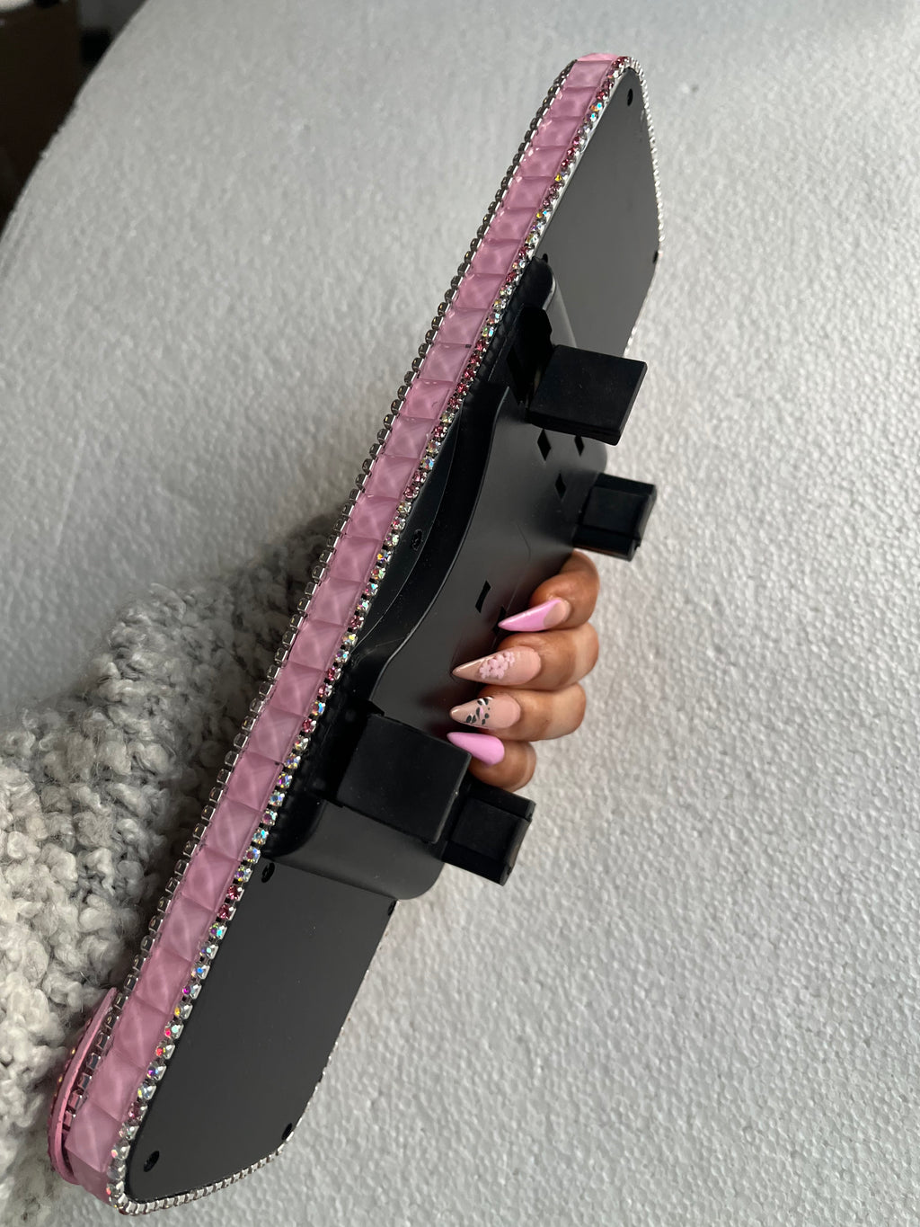 Lips👄 and Kiss💋(Pink)Diamond encrusted rear view mirror cover