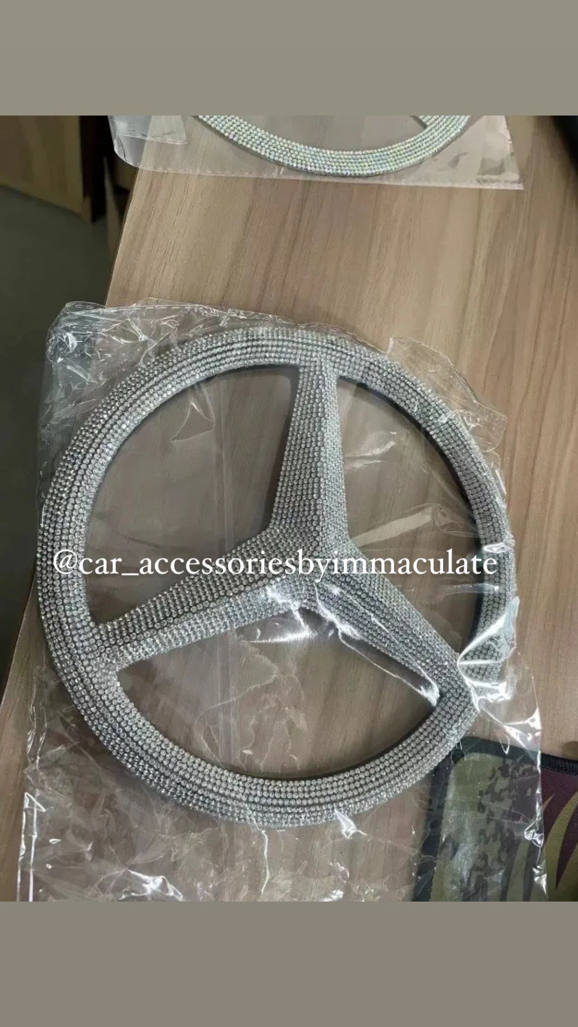 Mercedes Benz Bling (Silver) front grile logo