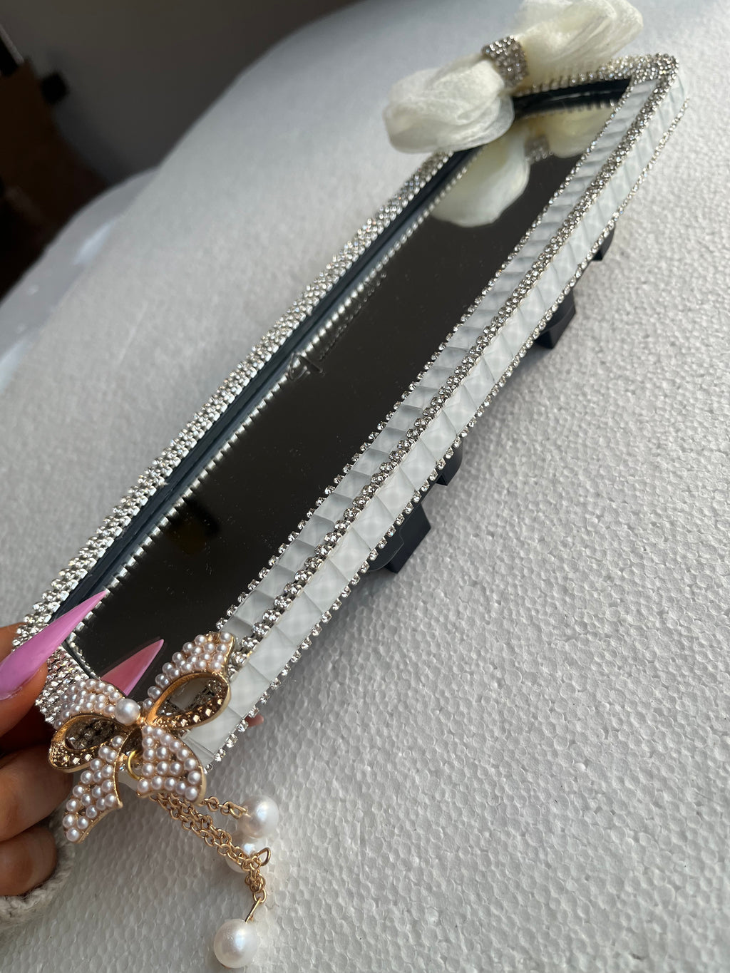 Ribbon (Snow white)Diamond encrusted car rear view mirror cover decor
