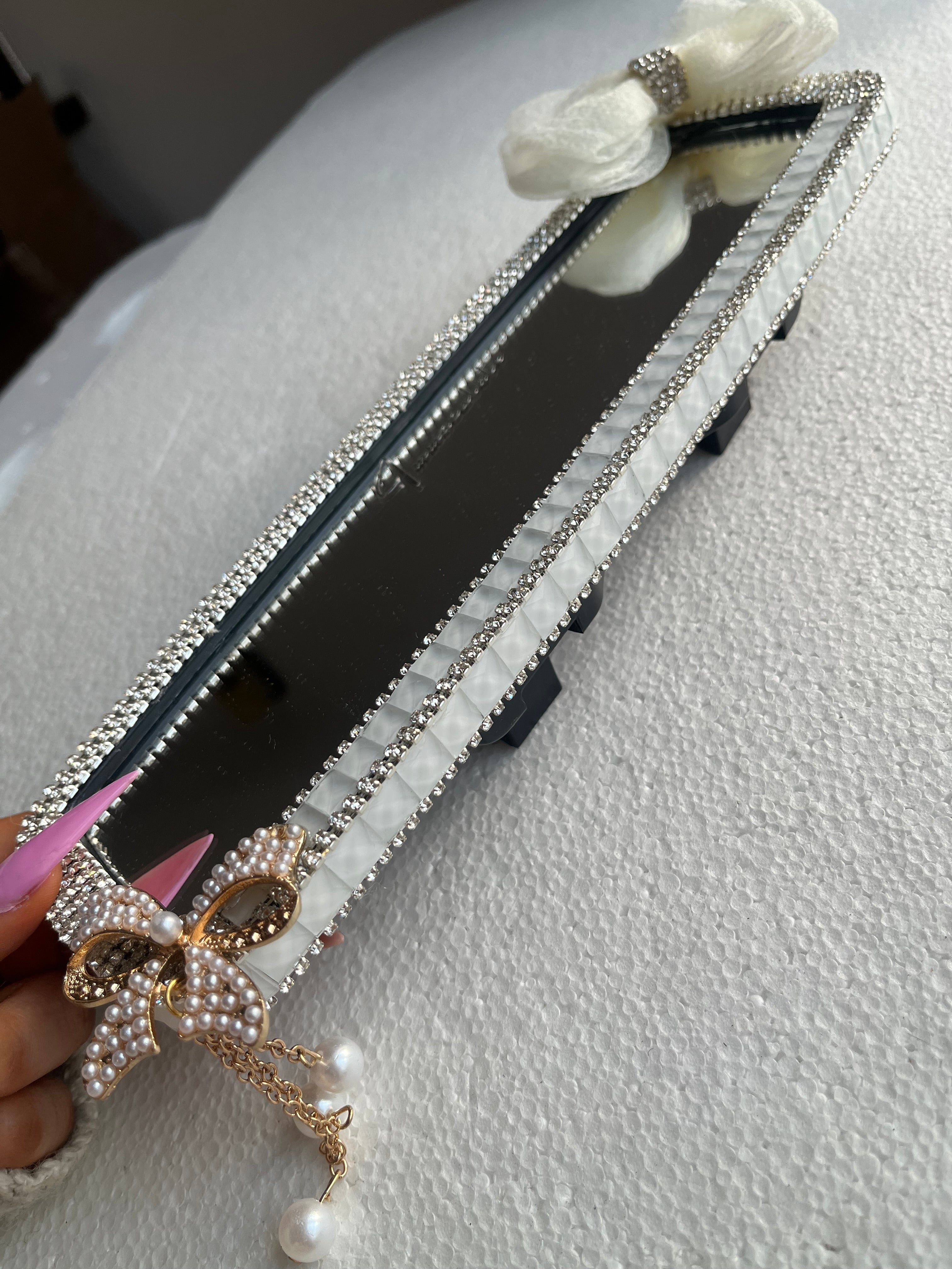 Ribbon (Snow white)Diamond encrusted car rear view mirror cover decor