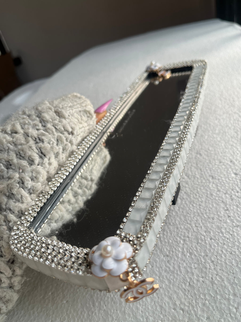 Cc (double)snow white diamond encrusted car rear view mirror cover decor