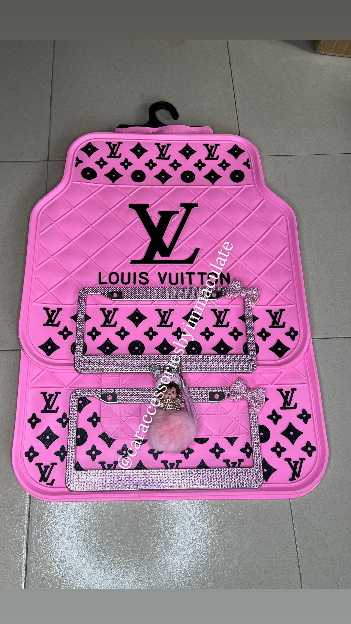 LV (Pink Barbie & Black) 5pcs mats X 🎀Ribbon bling license plate frame bundle