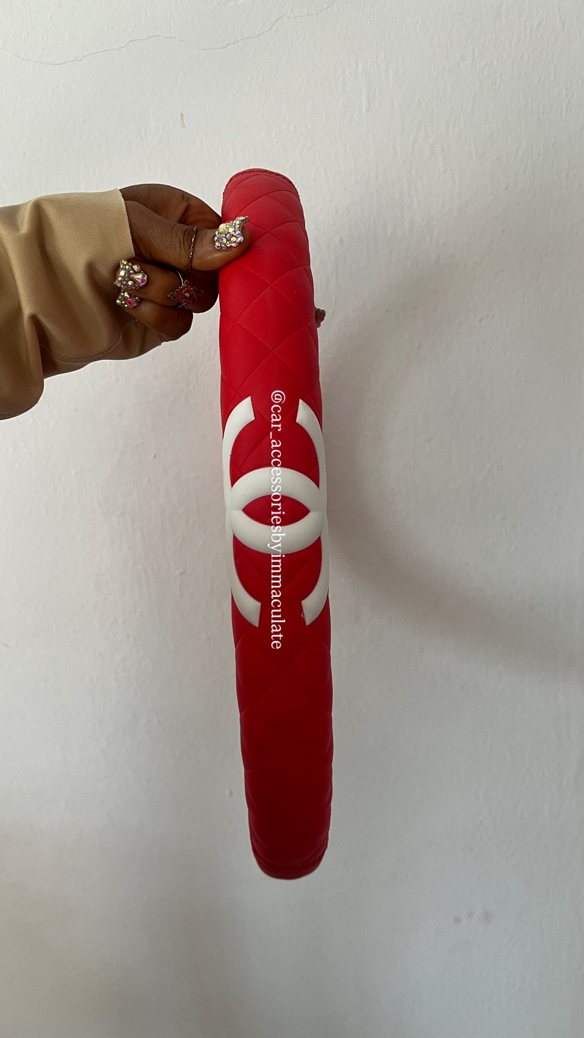 Cc (Red and white) car steering wheel