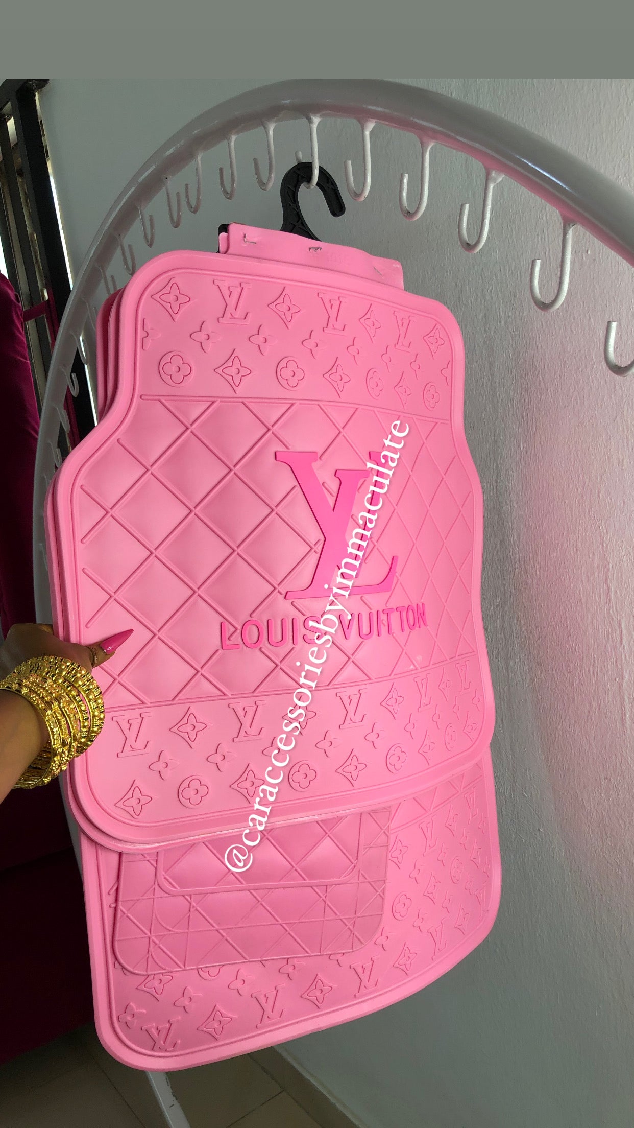 LV (pink Barbie) 5pcs mats