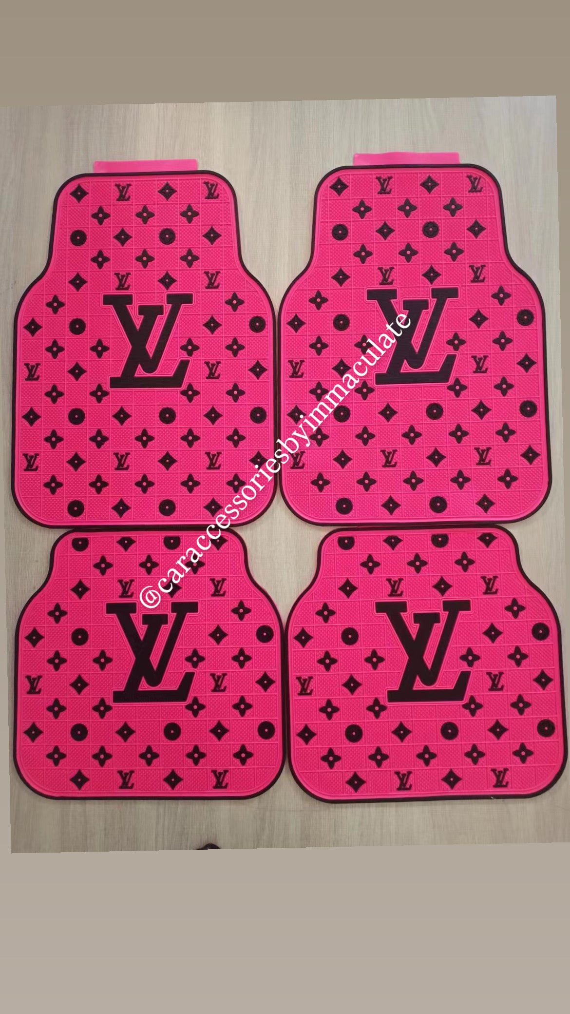 LV  monogram(extreme hot pink and black) 5pcs mats