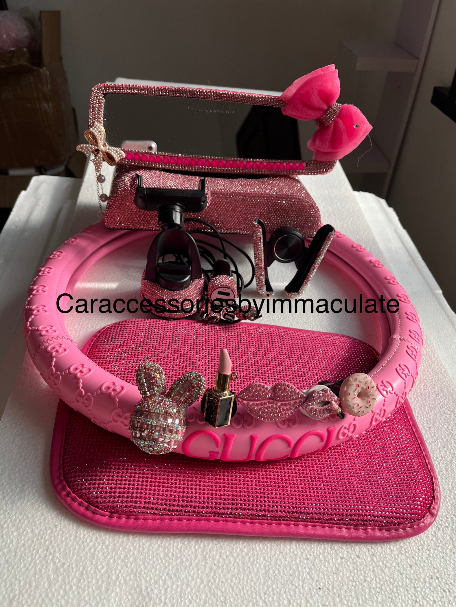 GG (car steering wheel cover X Diamond encrusted car accessories sets)
