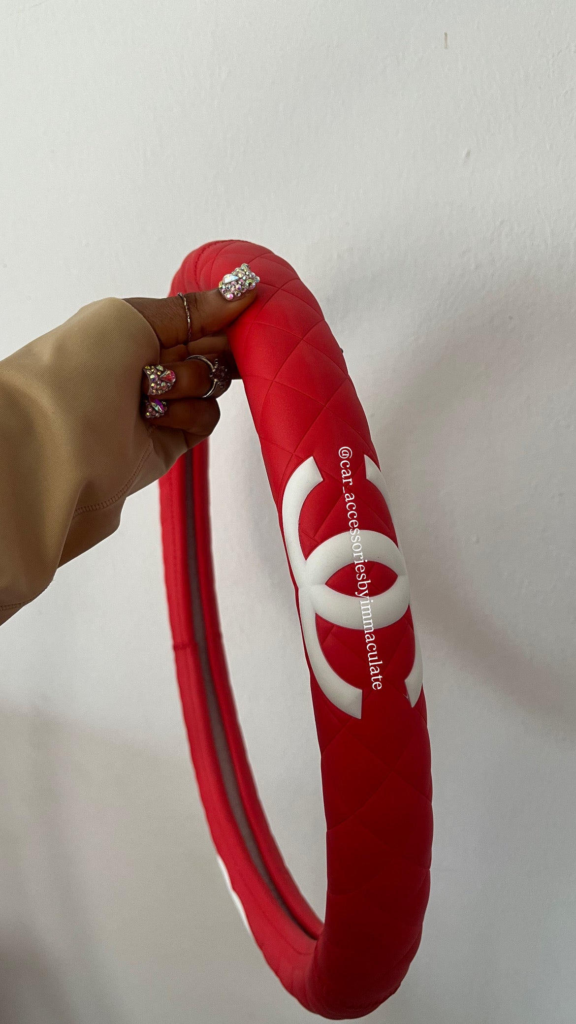 Cc (Red and white) car steering wheel
