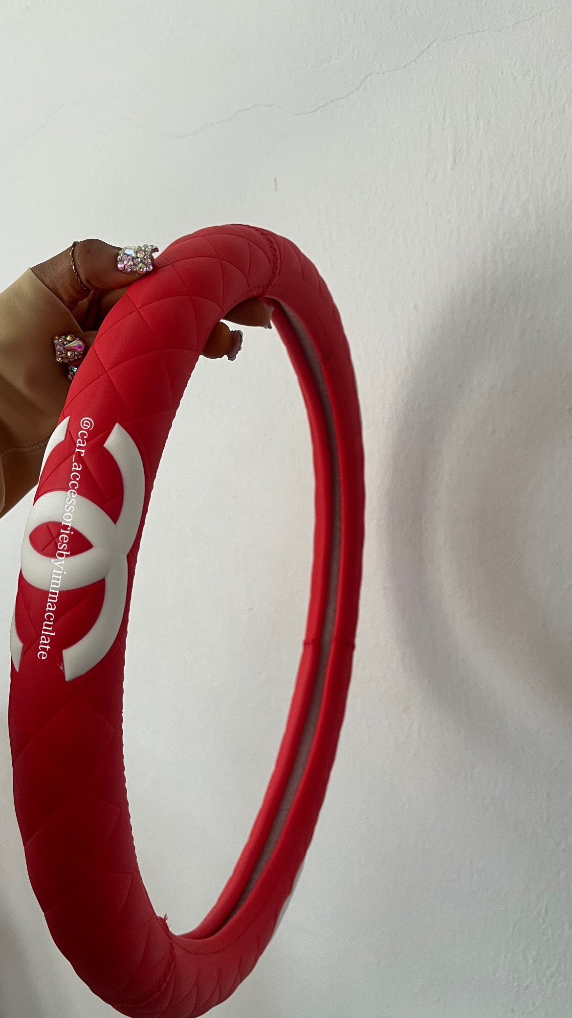 Cc (Red and white) car steering wheel
