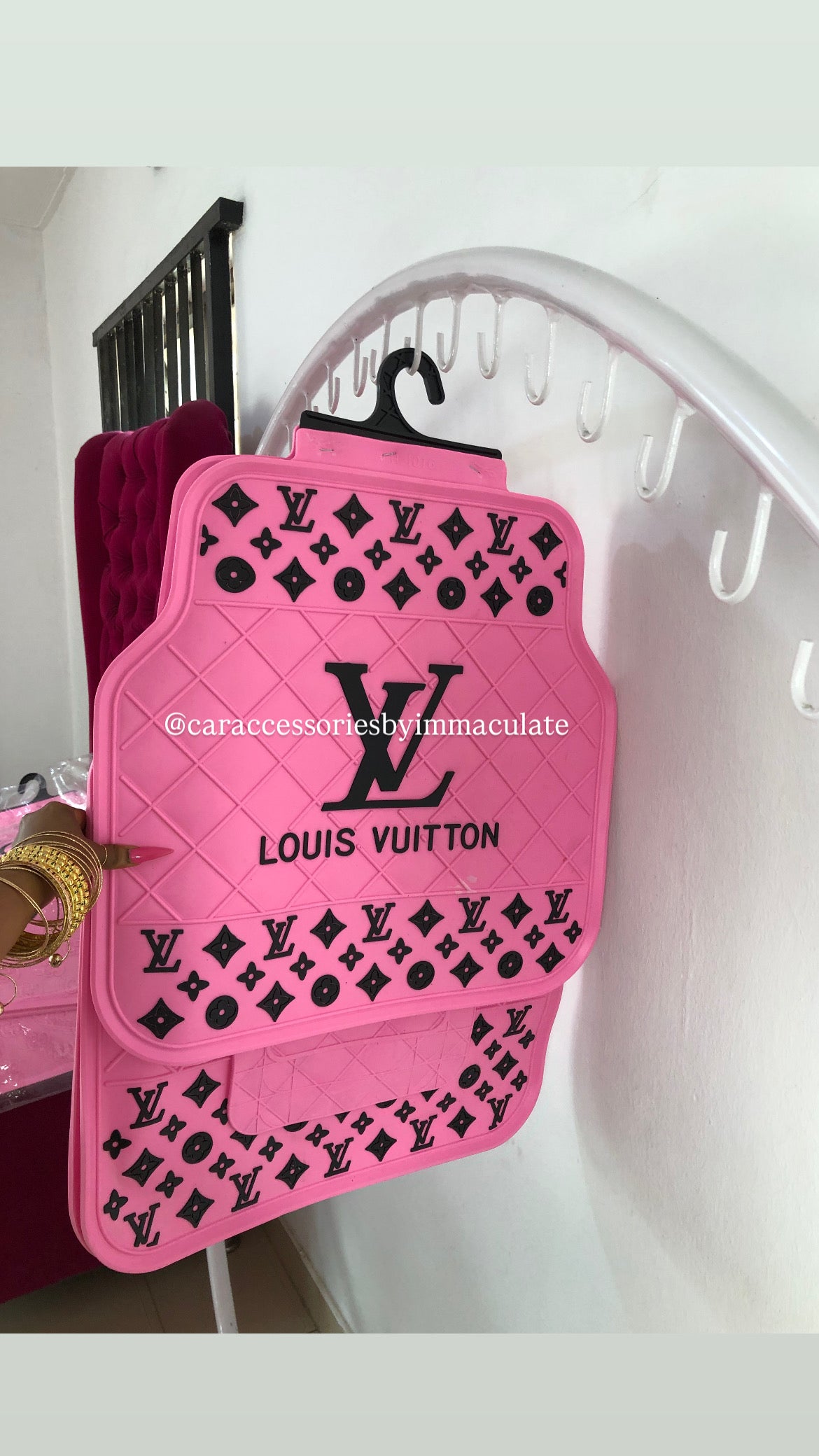 LV (Pink Barbie and Black) 5pcs car mat