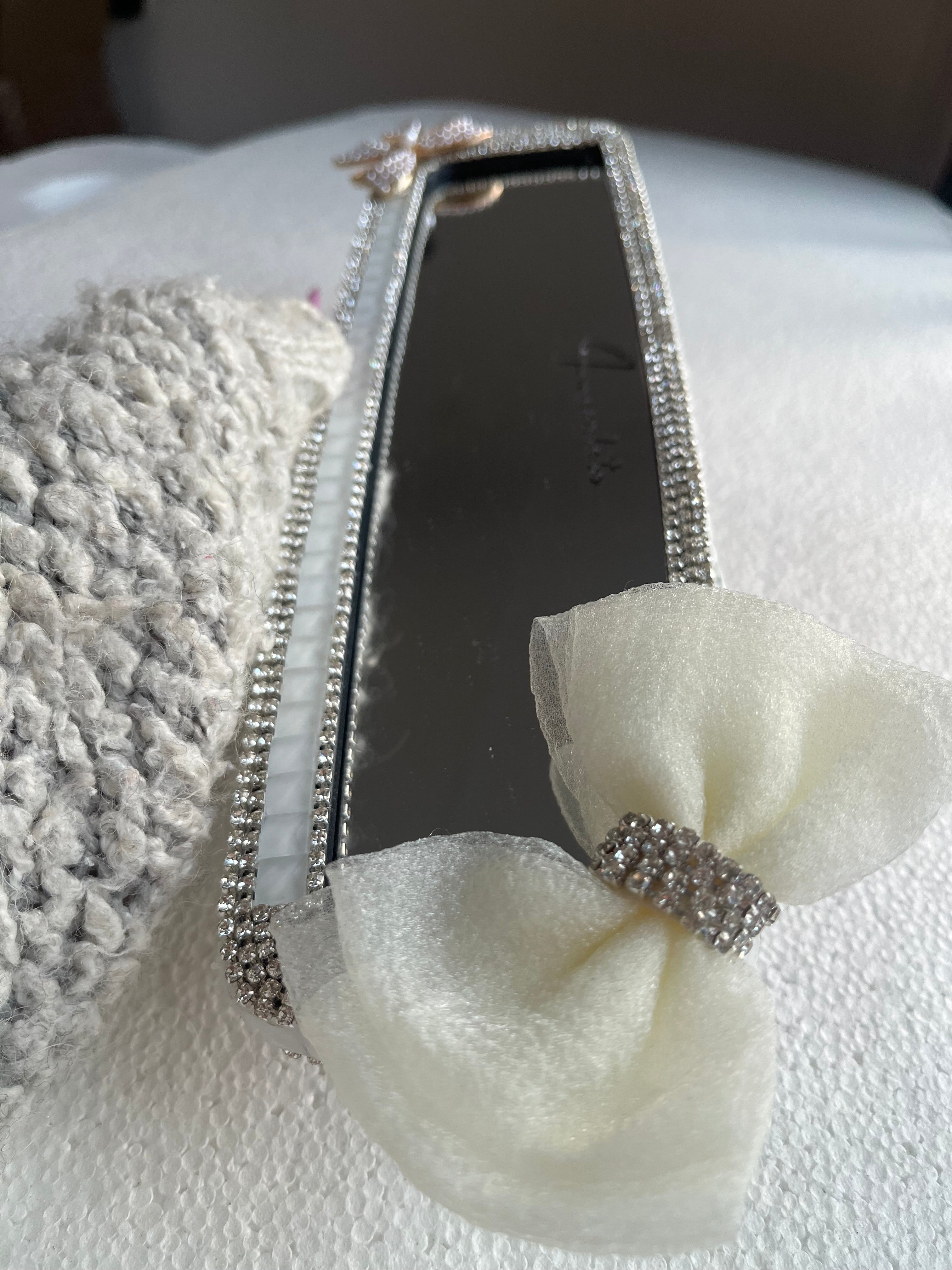 Ribbon (Snow white)Diamond encrusted car rear view mirror cover decor