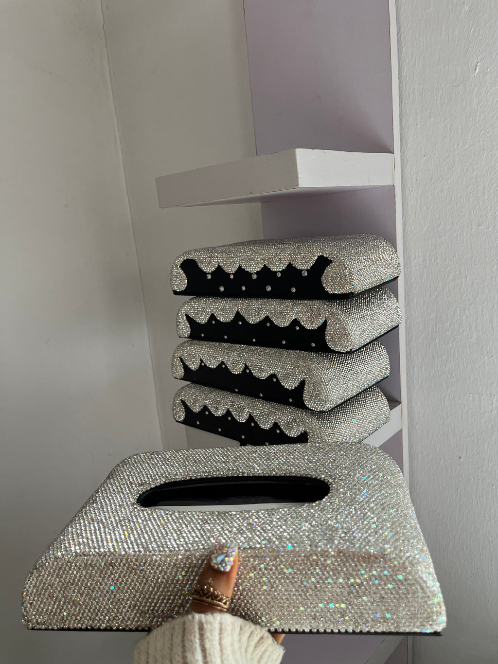 Diamond encrusted (silver) tissue box holder
