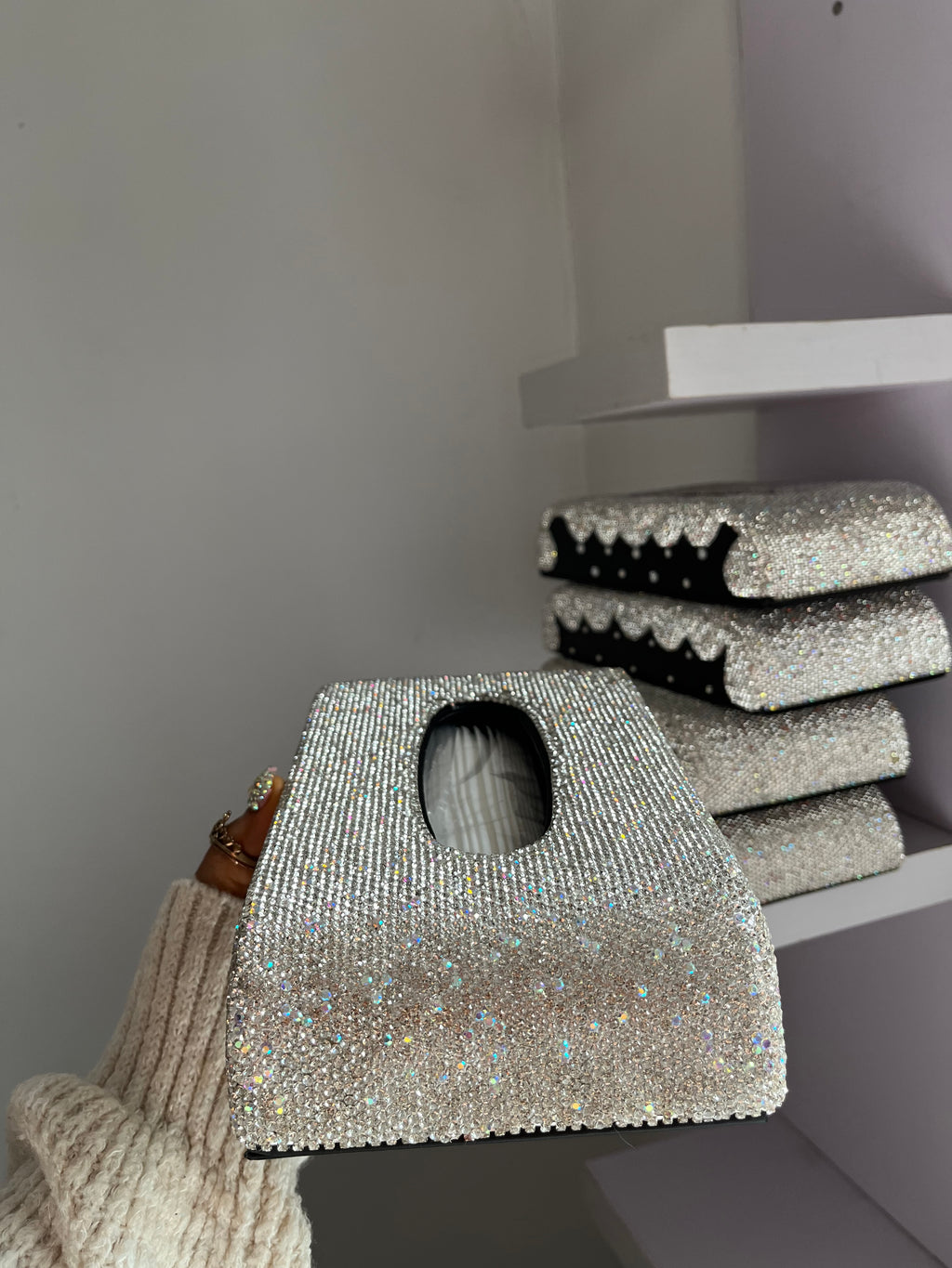 Diamond encrusted (silver) tissue box holder
