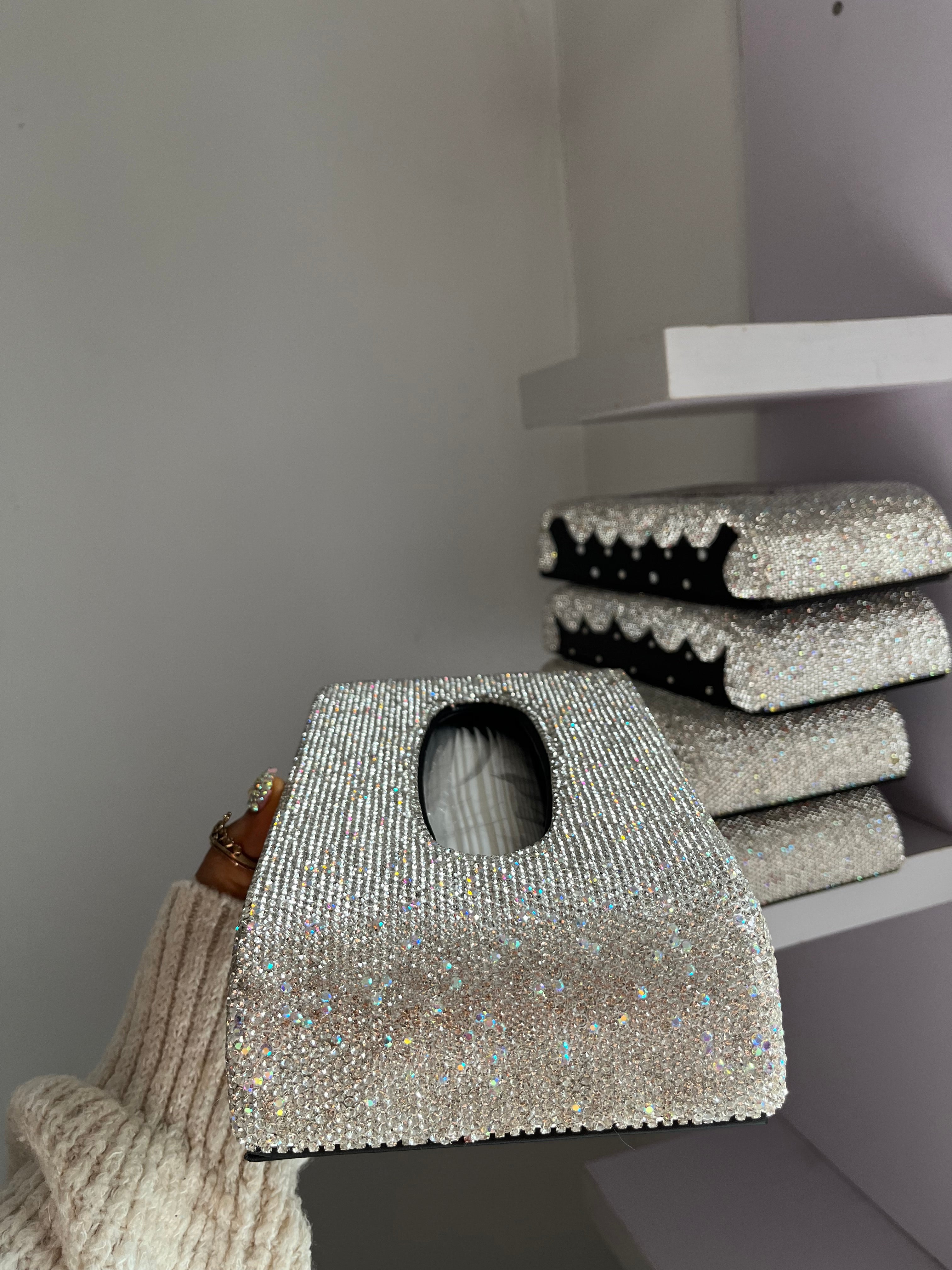 Diamond encrusted (silver) tissue box holder
