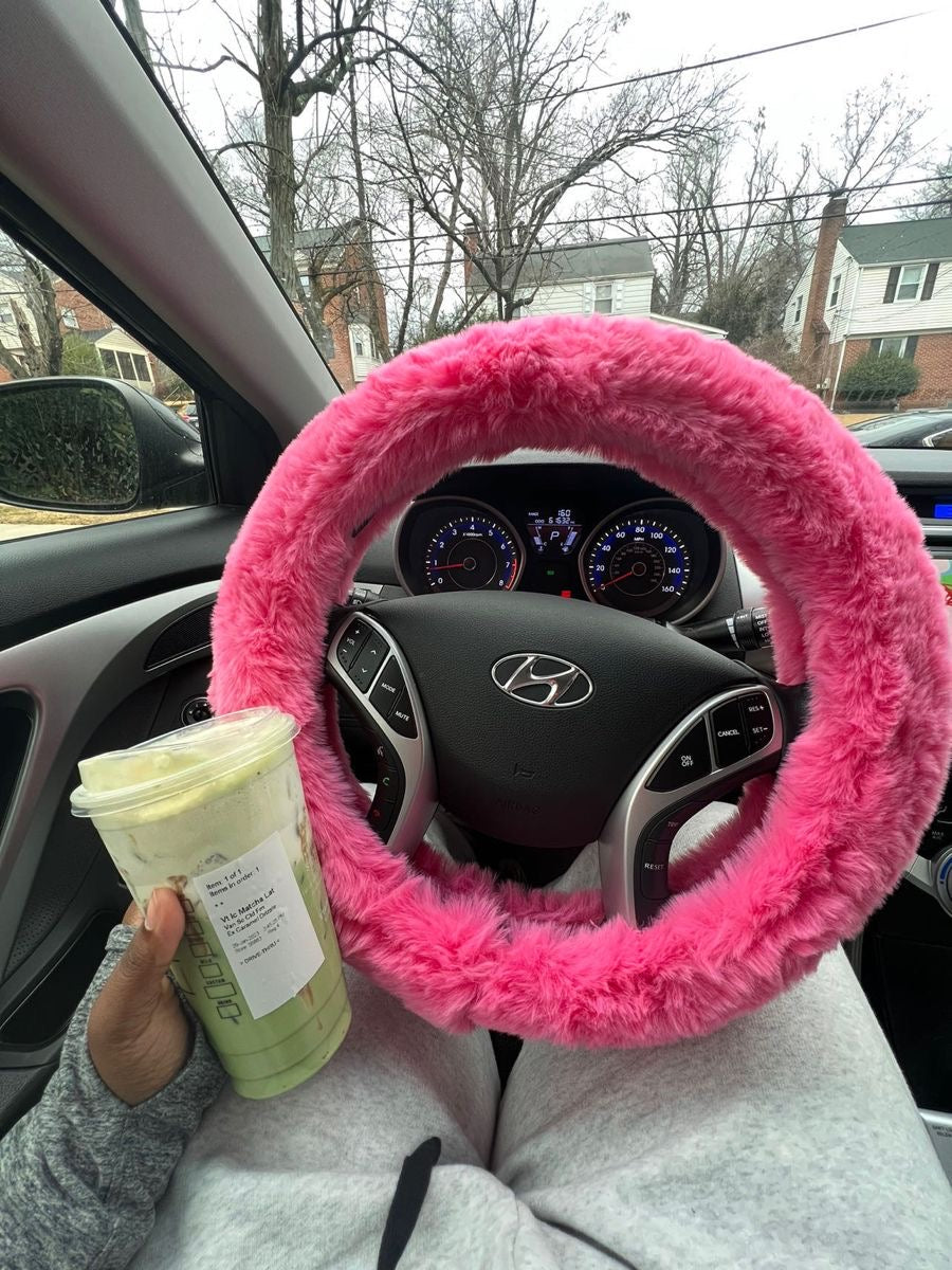 Fur (pinks) car steering wheel set